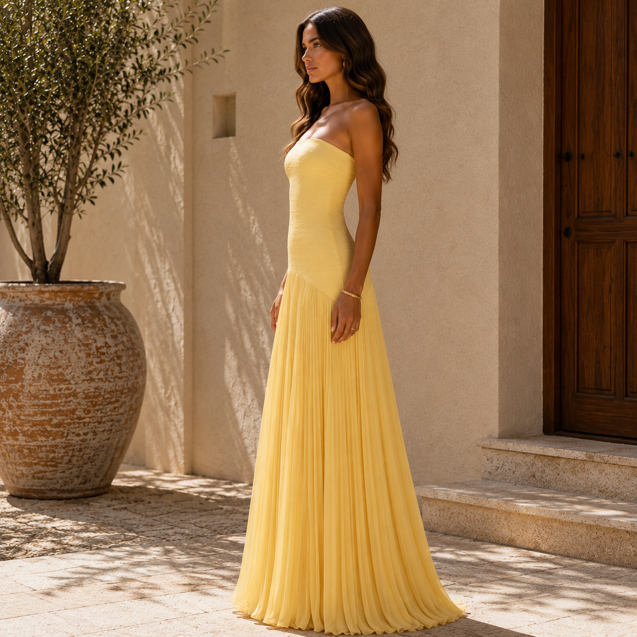 Almudena Dress™ | Sophisticated Elegance That Enhances Your Silhouette with Grace